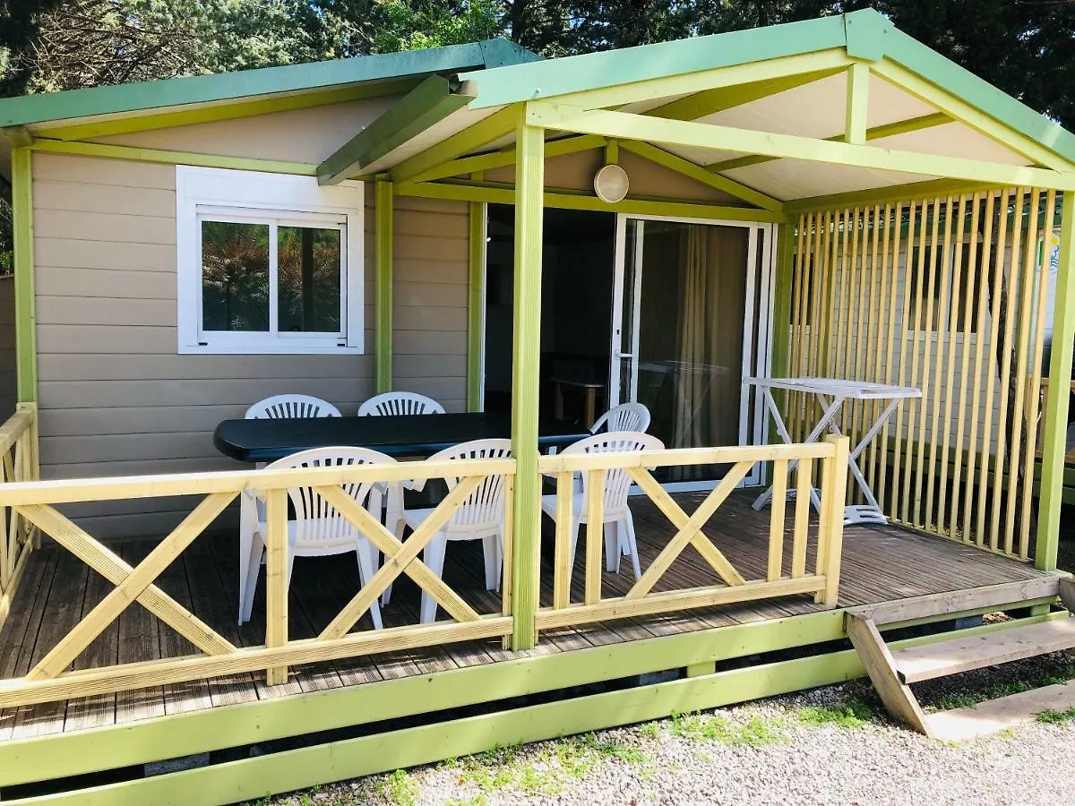 **** Campsite La Vallee De Taradeau Villa France